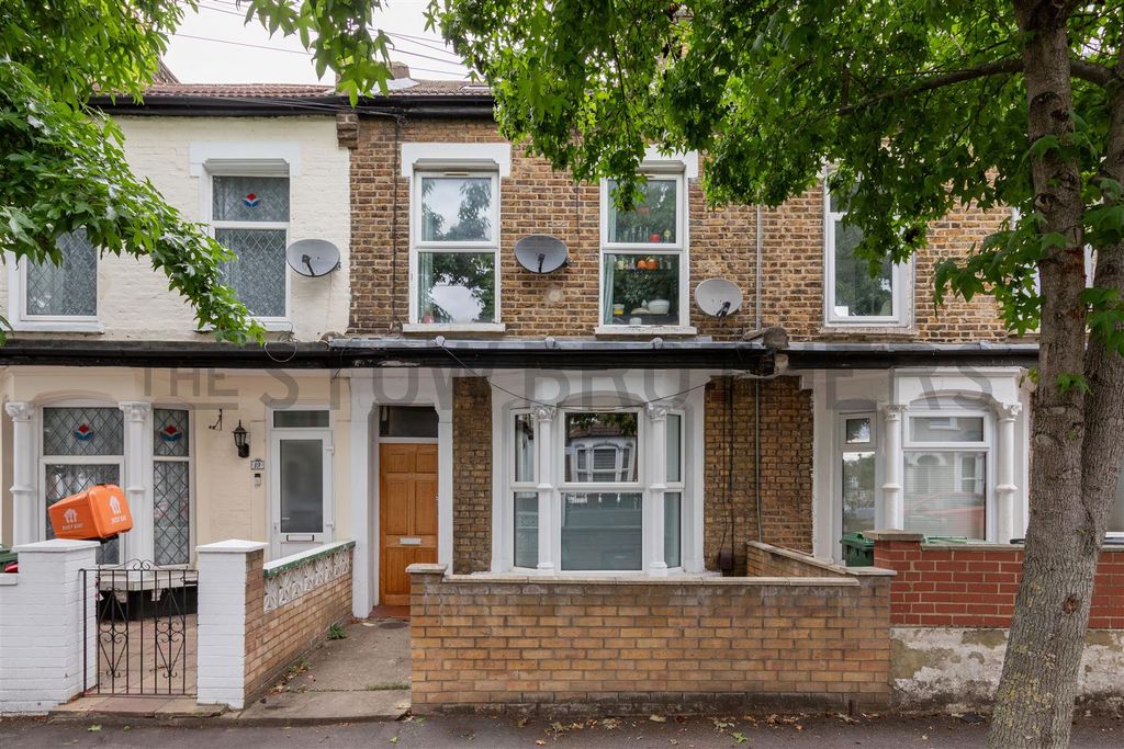 Property photo 1 of 13