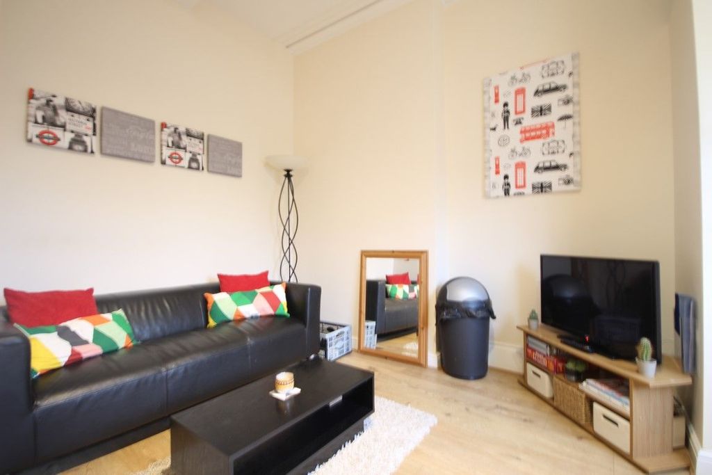 Property photo 3 of 5