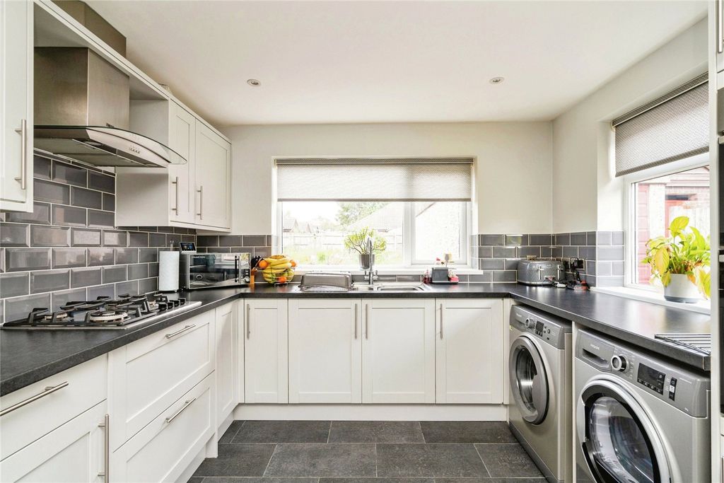 Property photo 2 of 15 Photography