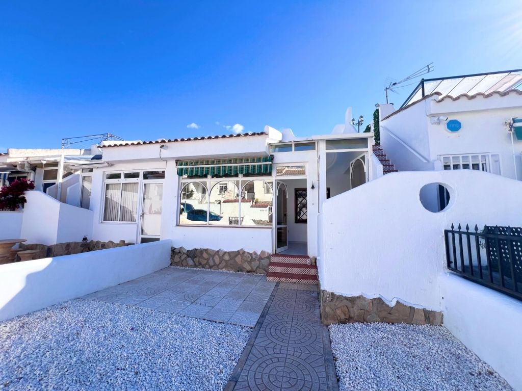 Property photo 1 of 20