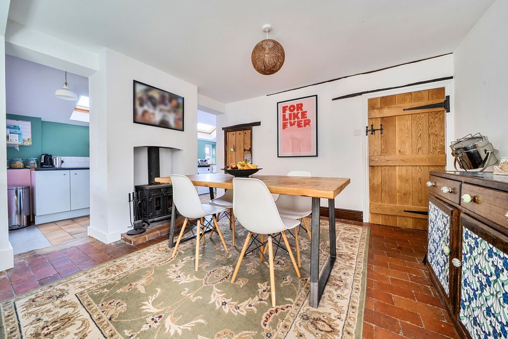 Property photo 2 of 18 1442743-6-69De93F...