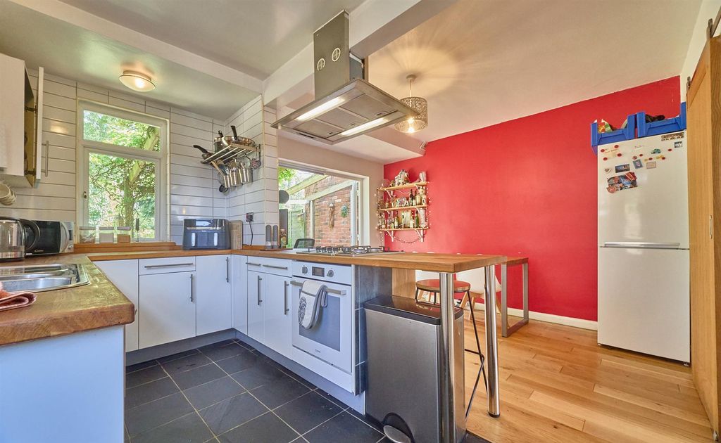 Property photo 2 of 15 Refitted Dining Kitchen To Rear