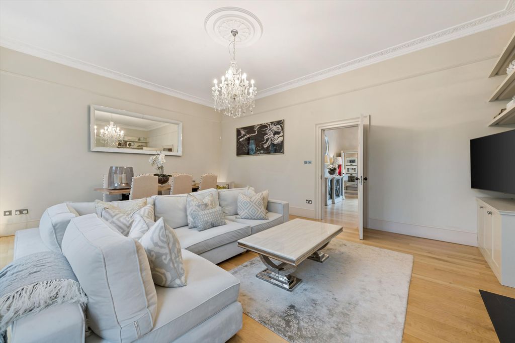 Property photo 3 of 13 Image