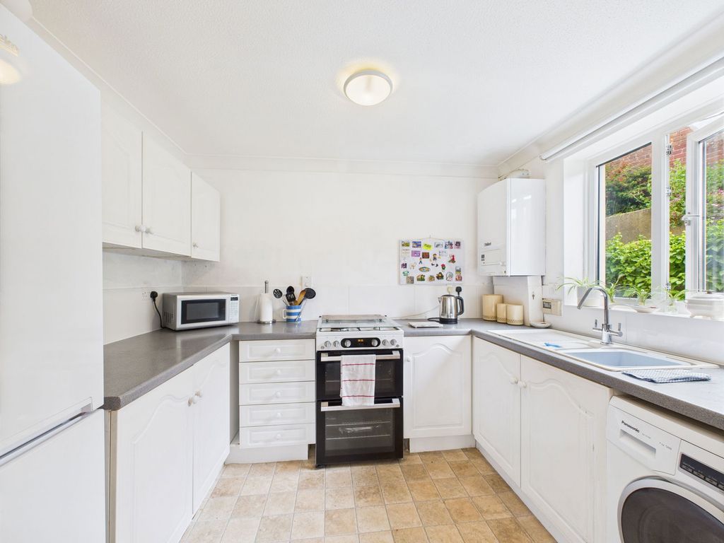Property photo 3 of 11