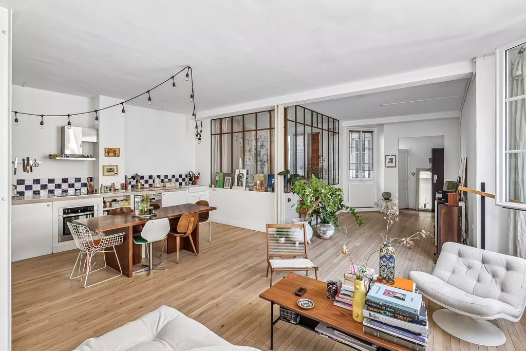 Property photo 1 of 14 Paris 11th – Sainte-Marguerite – Contemporary Loft