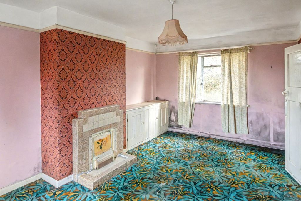 Property photo 3 of 20