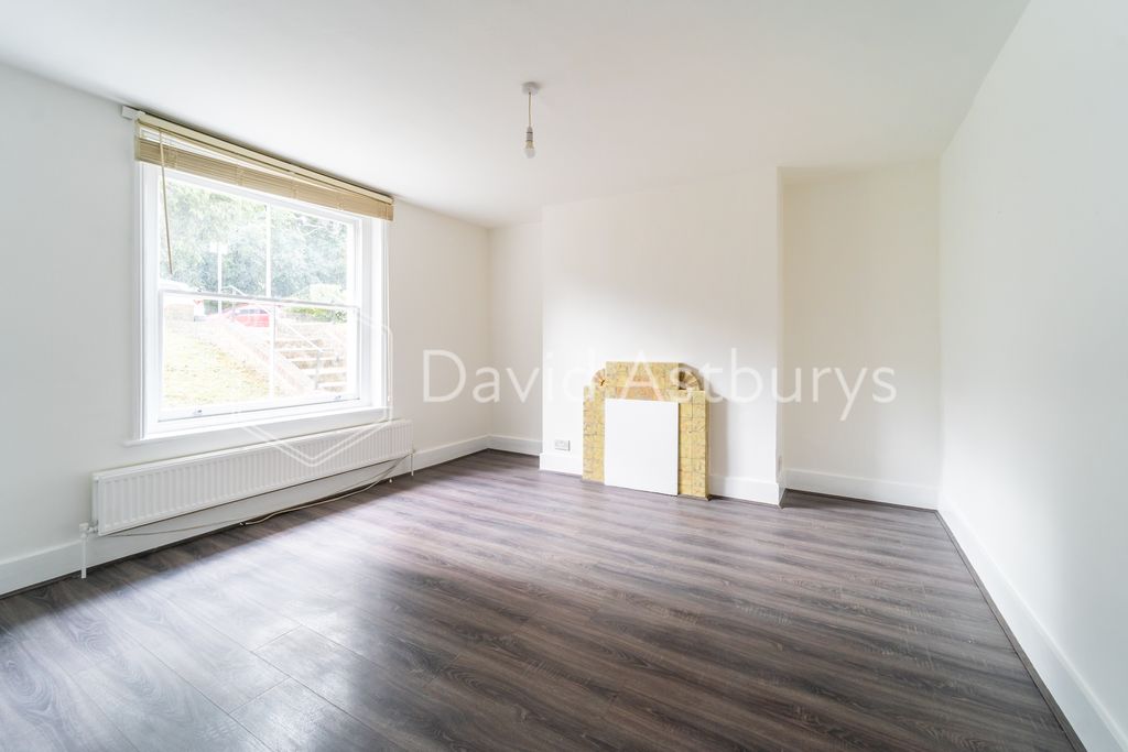 Property photo 1 of 7 Ndb08864
