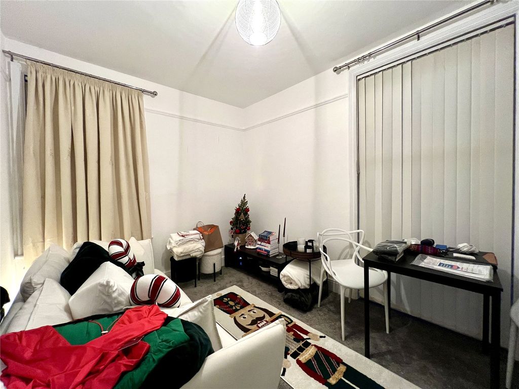 Property photo 2 of 9 Living Room