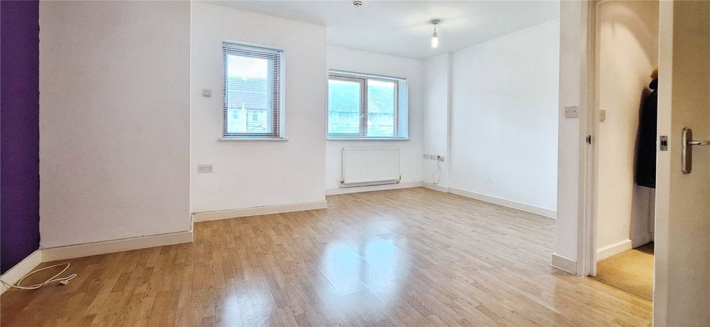 Property photo 2 of 10 Reception Room