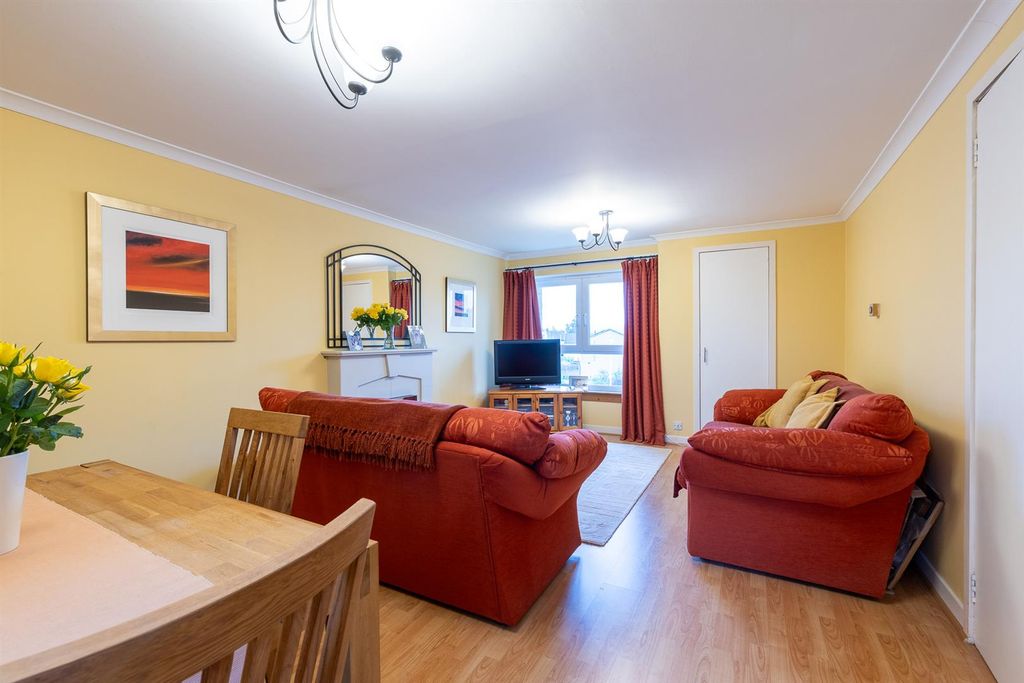 Property photo 2 of 25 134, Potterhill Gardens Perth-23.Jpg