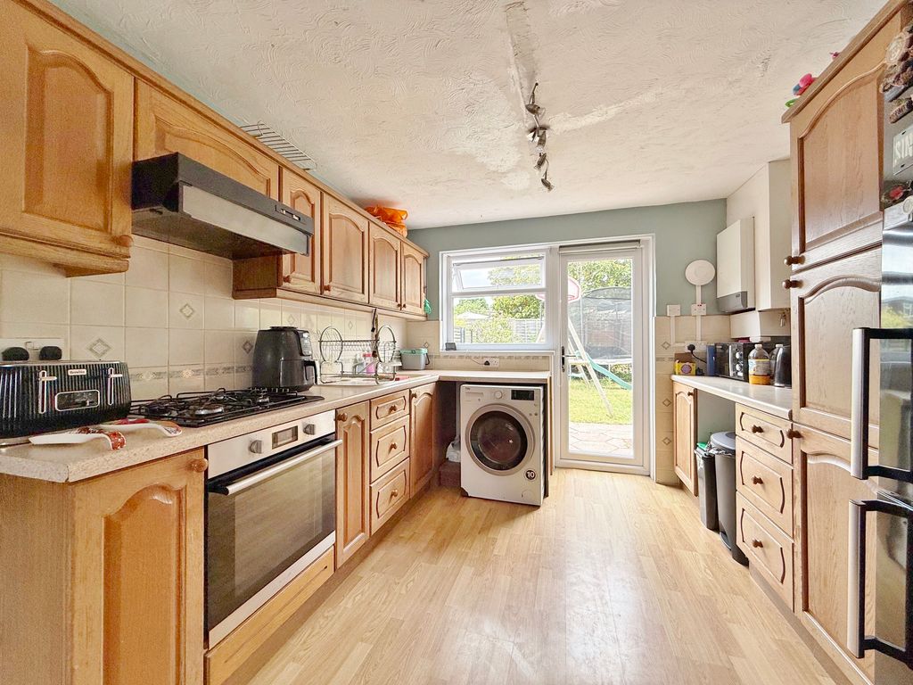 Property photo 3 of 15 Img_6863