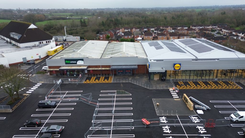 Property photo 1 of 9 Photo 16