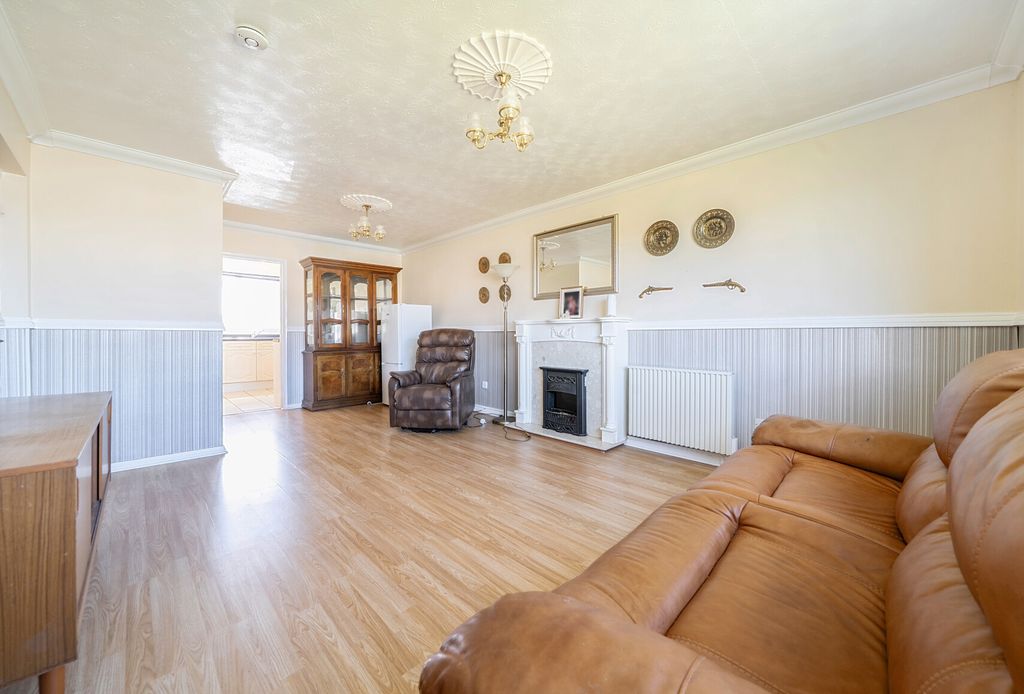 Property photo 3 of 16 1470153 (8).Jpg