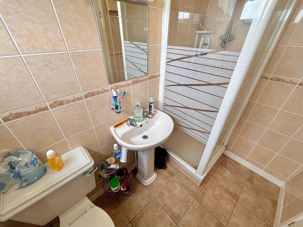Property photo 3 of 8 Shower Room