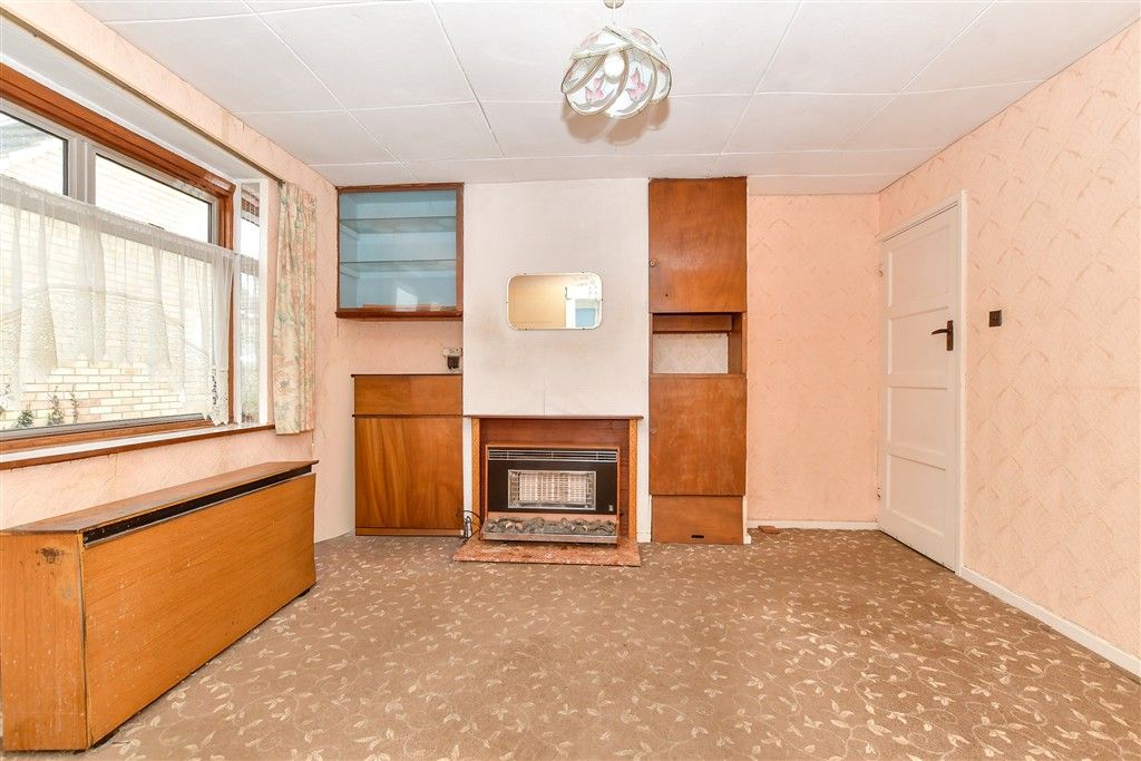 Property photo 1 of 9 Dining Room
