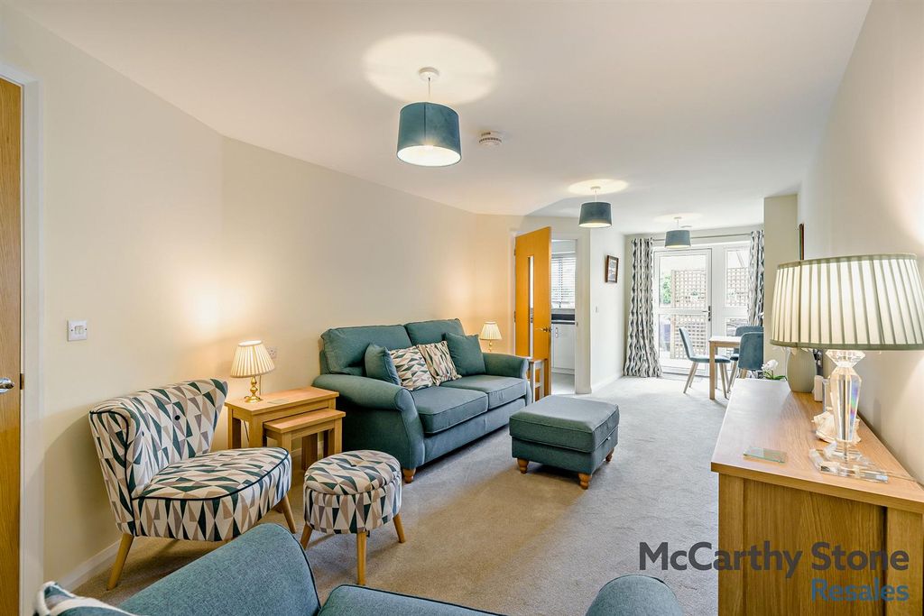 Additional image 5 of 1 bed flat for saleBurlington Gardens, Leyland PR25