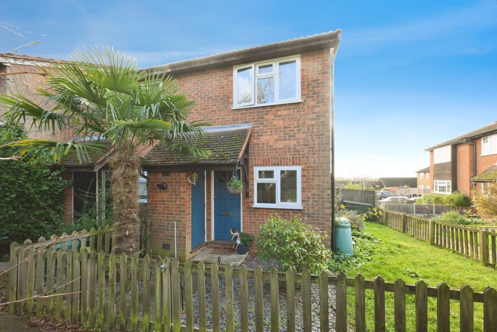 Property photo 1 of 16