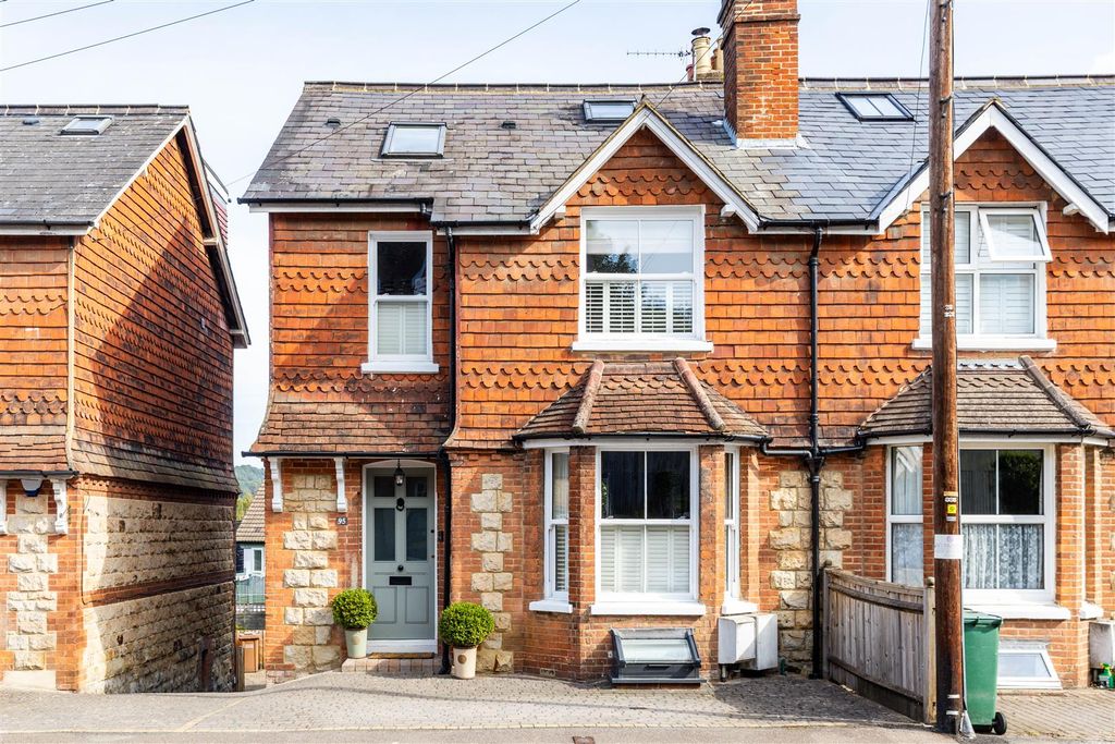 Property photo 1 of 36