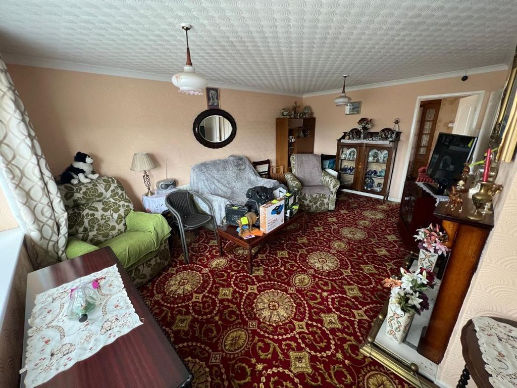 Property photo 3 of 10 Image 3