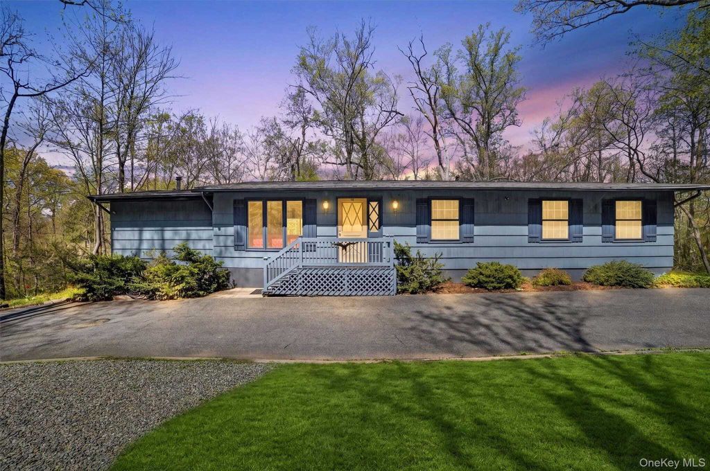 Property photo 1 of 24
