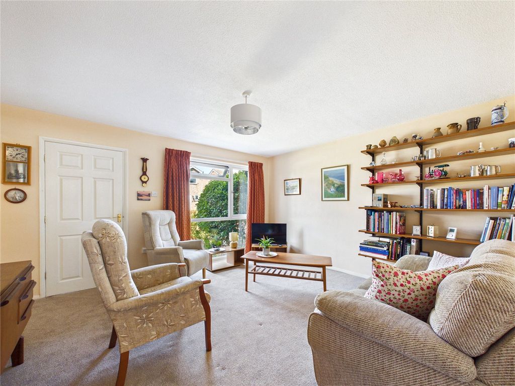 Property photo 2 of 10 Picture No. 02