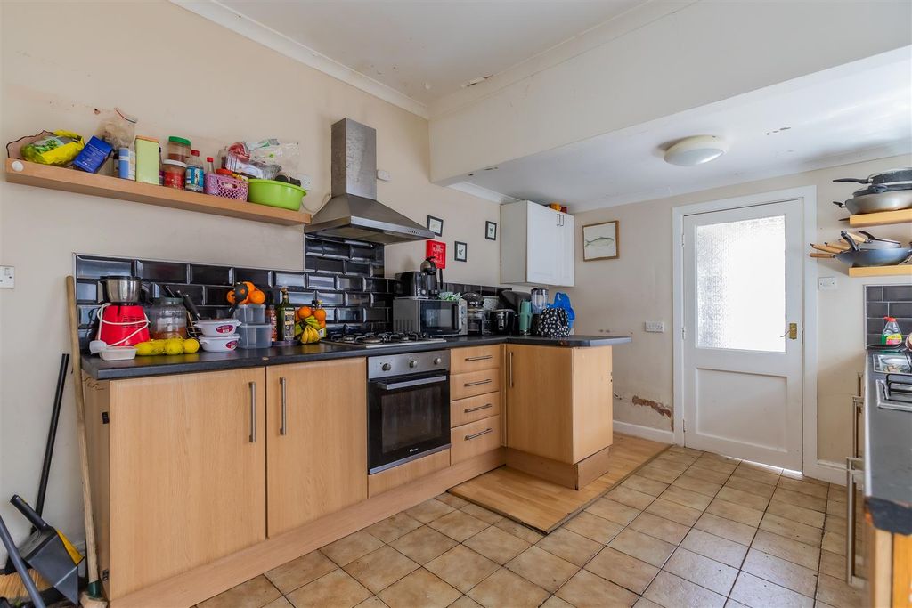 Property photo 2 of 18 42 (17 Of 24).Jpg