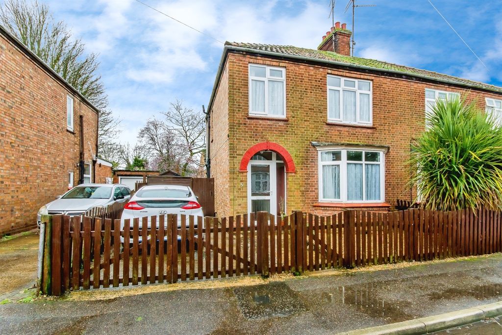 Property photo 1 of 15