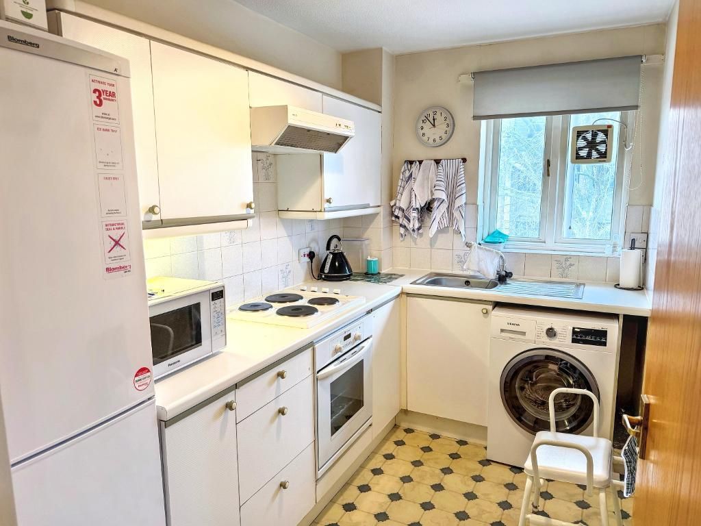 Property photo 2 of 17 Photo 2