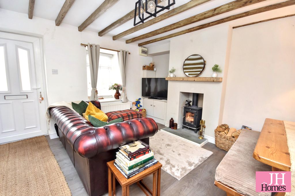 Property photo 3 of 13