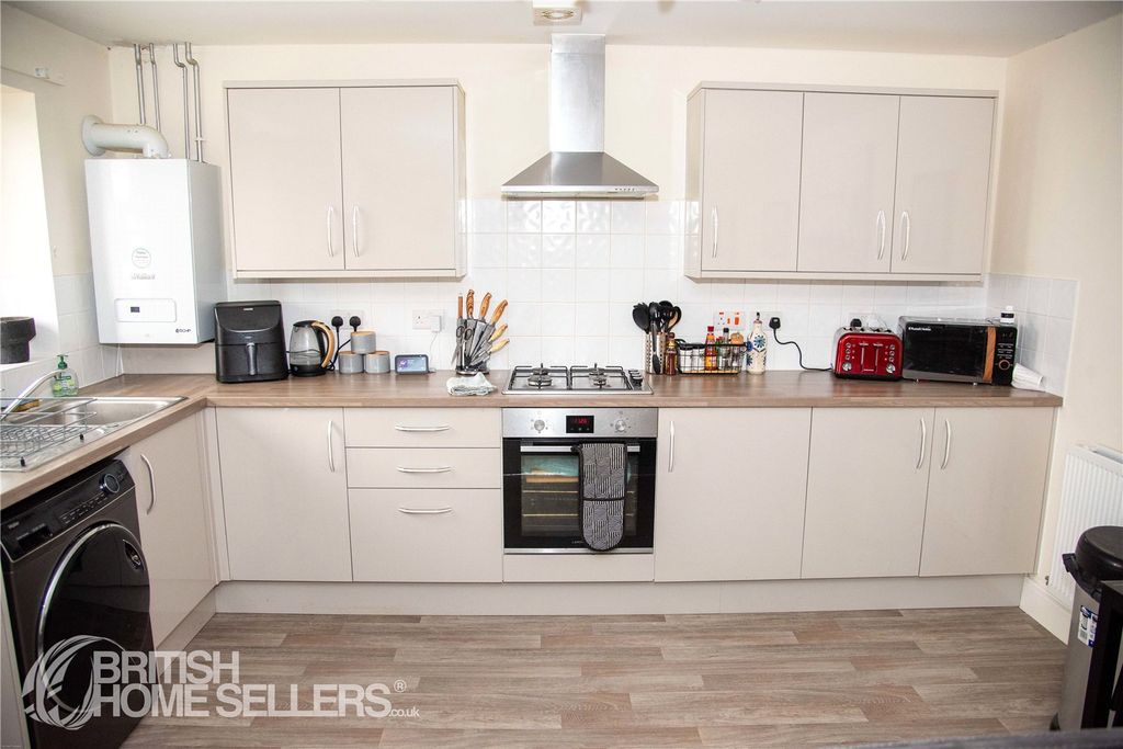 Property photo 2 of 13 Picture No. 03