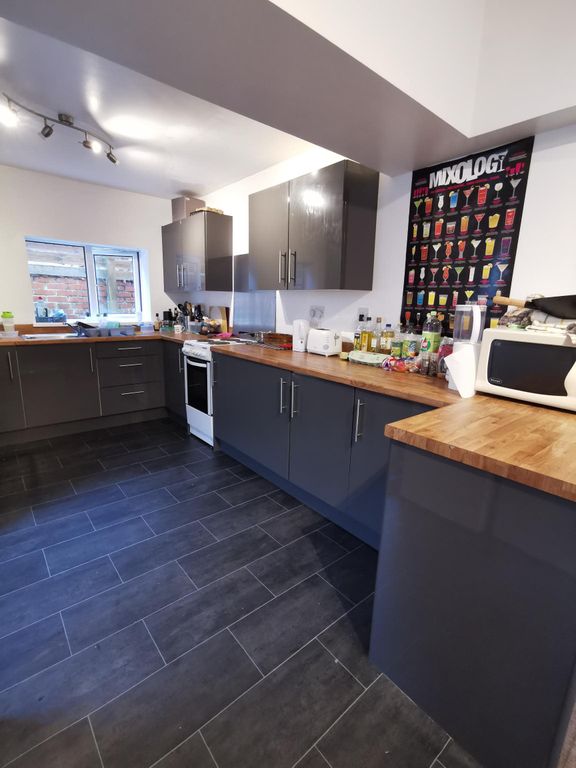 Property photo 1 of 12 Img_20220216_115419