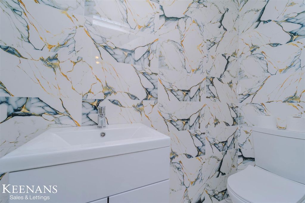 Property photo 3 of 10 Dsc08384-2.Jpg