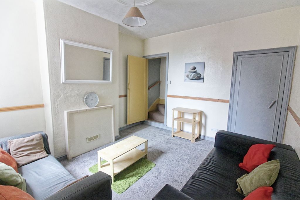 Property photo 3 of 13 Img_3150_Dxo