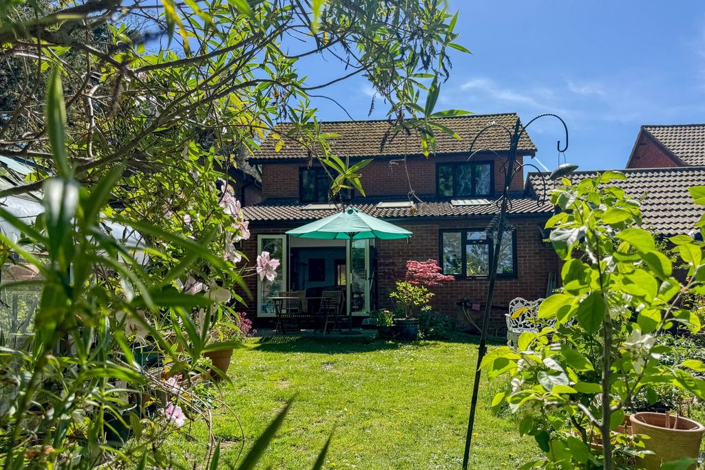 Property photo 3 of 15