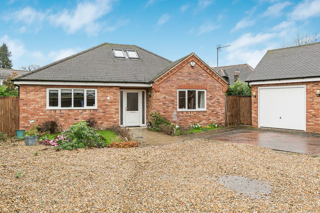 Property photo 1 of 19 Front View