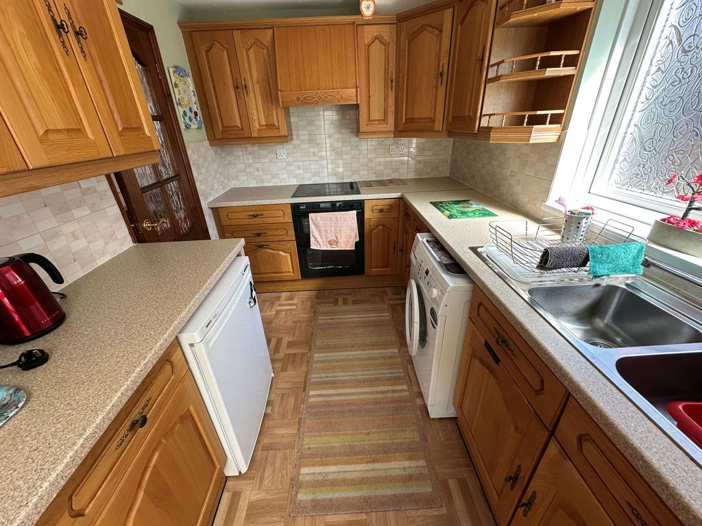 Property photo 2 of 13
