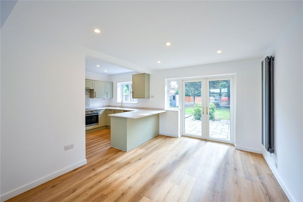 Property photo 3 of 24 Picture No. 55