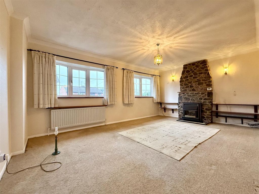 Property photo 2 of 32 2