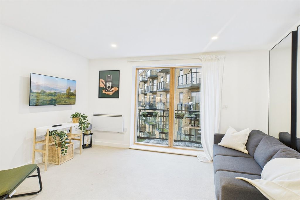 Property photo 2 of 12 Living Area