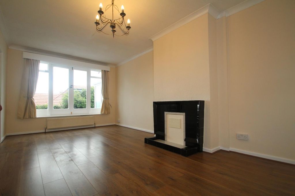 Property photo 2 of 8 0 General