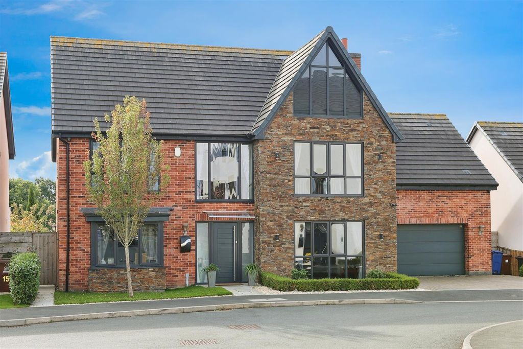 Property photo 1 of 63 11B3c07B-DX5A1620.Jpg