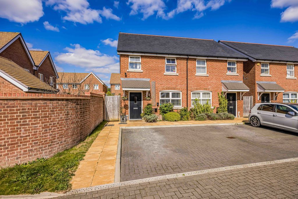 Property photo 1 of 16 Photo 1