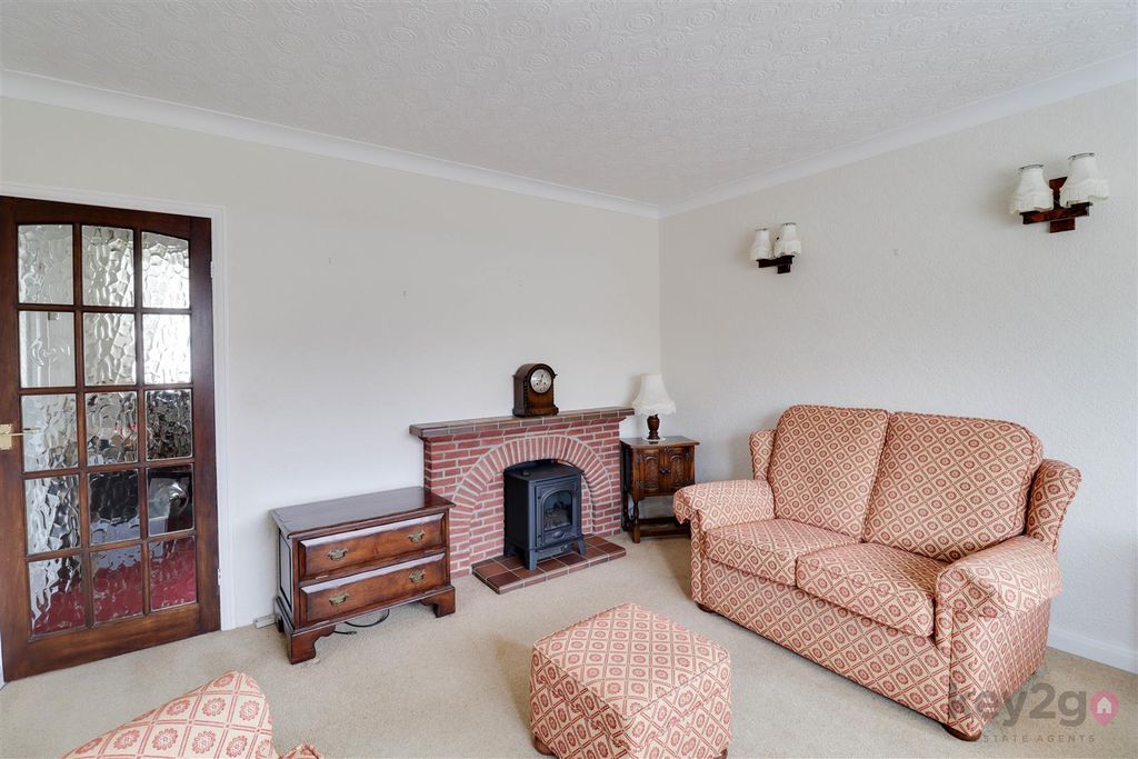 Property photo 3 of 21 Img_5955-Img_5957.Jpg