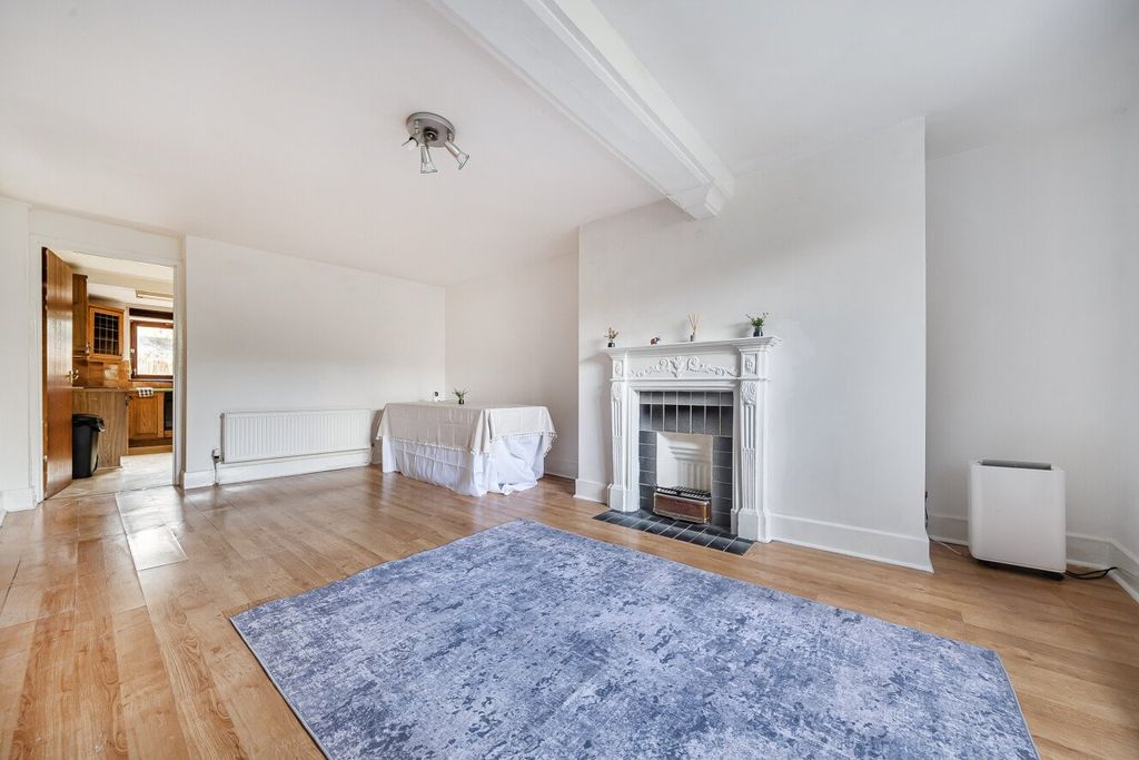 Property photo 3 of 14 Picture No. 07