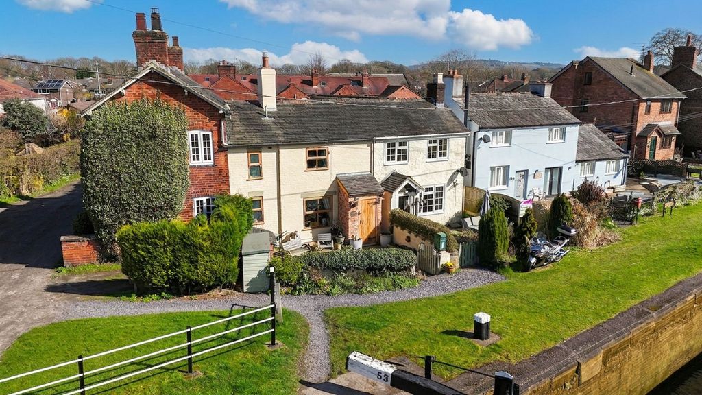 Property photo 1 of 24