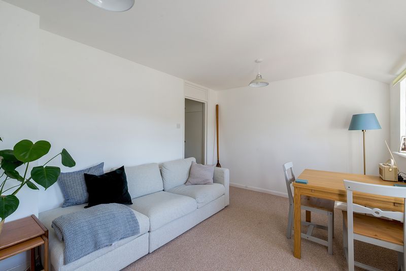 Property photo 2 of 9 Photo 18