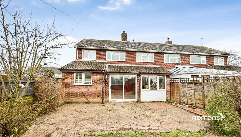 Property photo 2 of 11 Picture No. 44