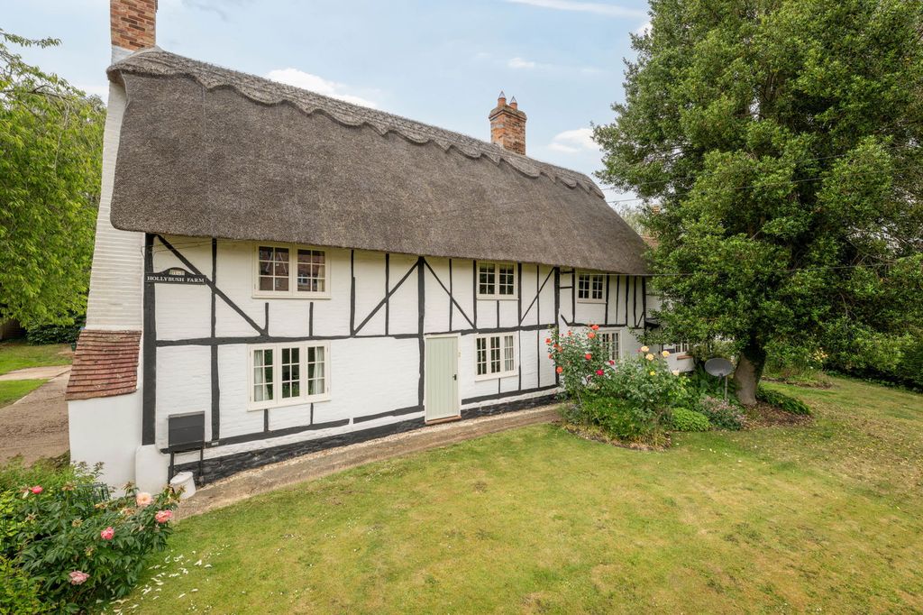 Property photo 3 of 40
