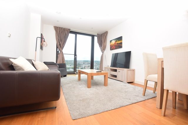 Property photo 2 of 12