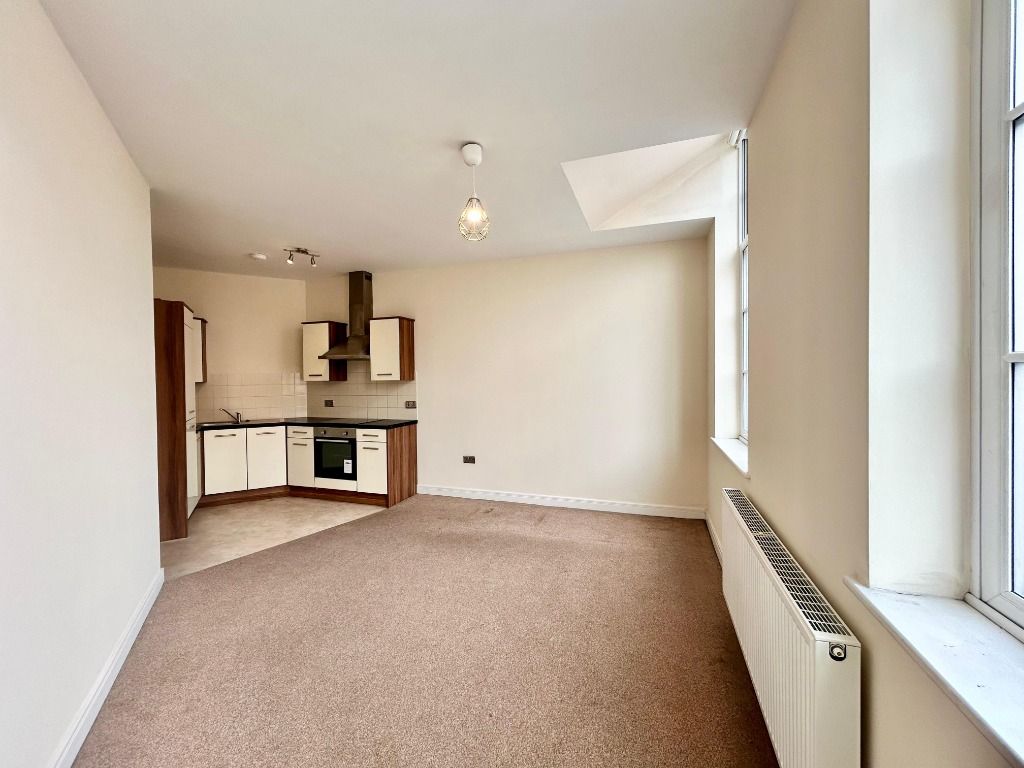 Property photo 3 of 6